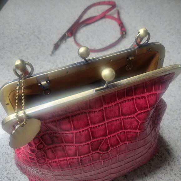 Patricia Nash 10th Anniversary Novella Kiss Clasp Pink Croc Crossbody Handbag - Picture 6 of 16